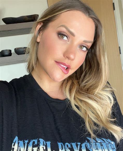 mia malkova insta|Mia Malkova (@miamalkova)